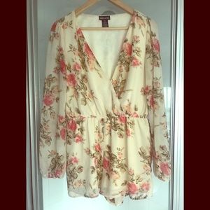 Long sleeve floral romper